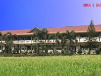 SMAN 3 Batusangkar Raih Peringkat 1 Wilayah IV KCD Pendidikan untuk TOP 1000 Sekolah terbaik di Indonesia versi LTMPT 2022